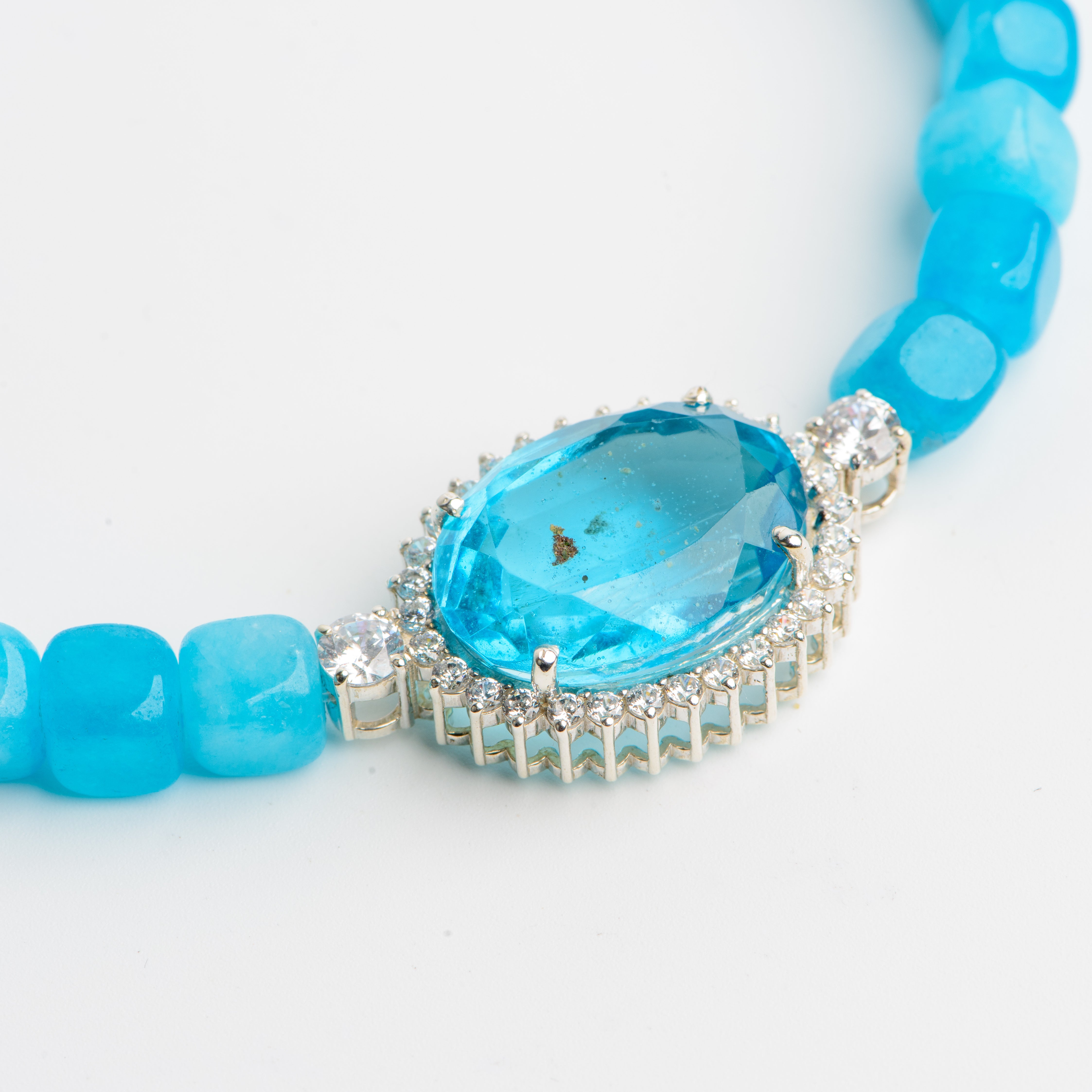 Aqua Mirage